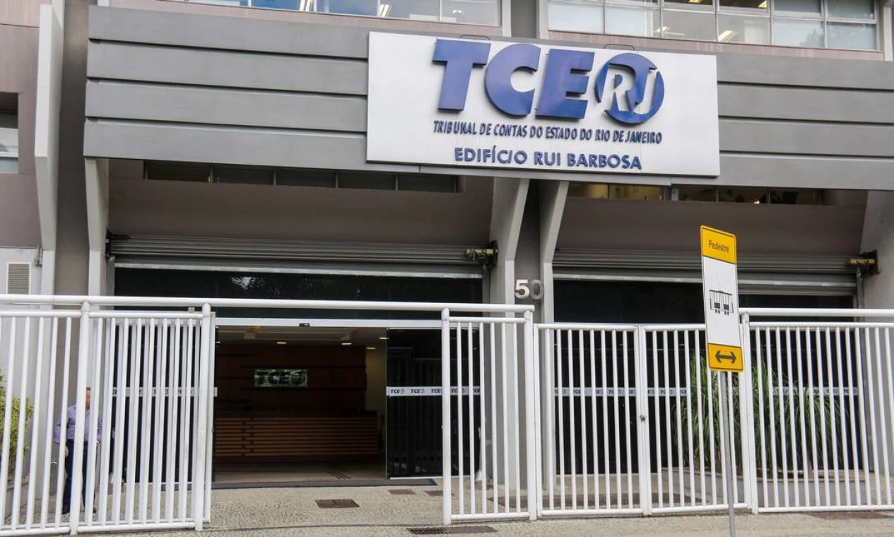 Imagem - Concurso TCE RJ: minuta de edital está sendo analisada pela comissão