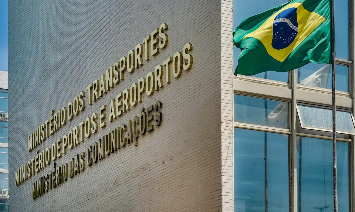 Imagem - Concurso Ministério dos Transportes: edital previsto para 2026; 472 vagas solicitadas!