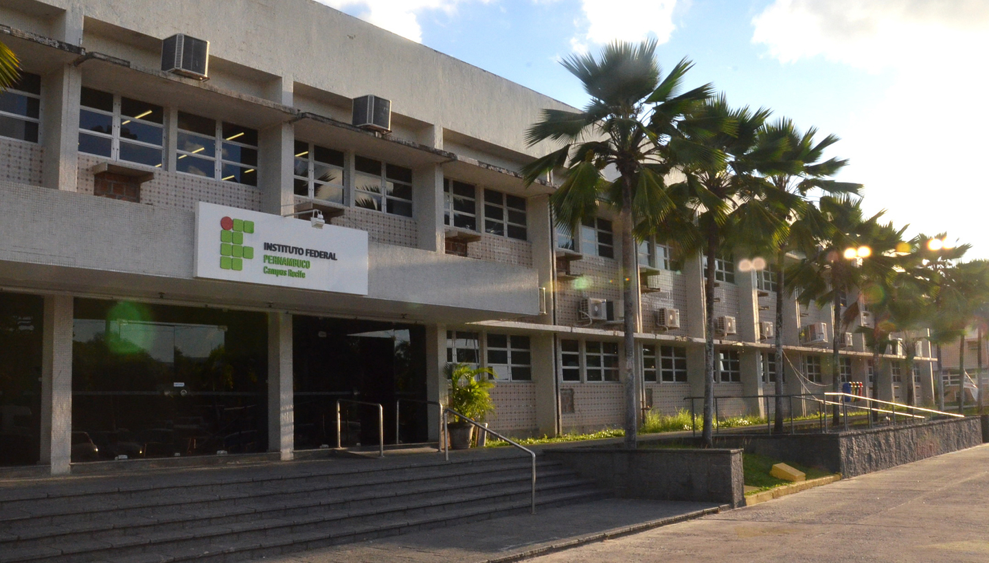 Imagem - Concurso IFPE: banca Funcern organiza edital para diversos cargos