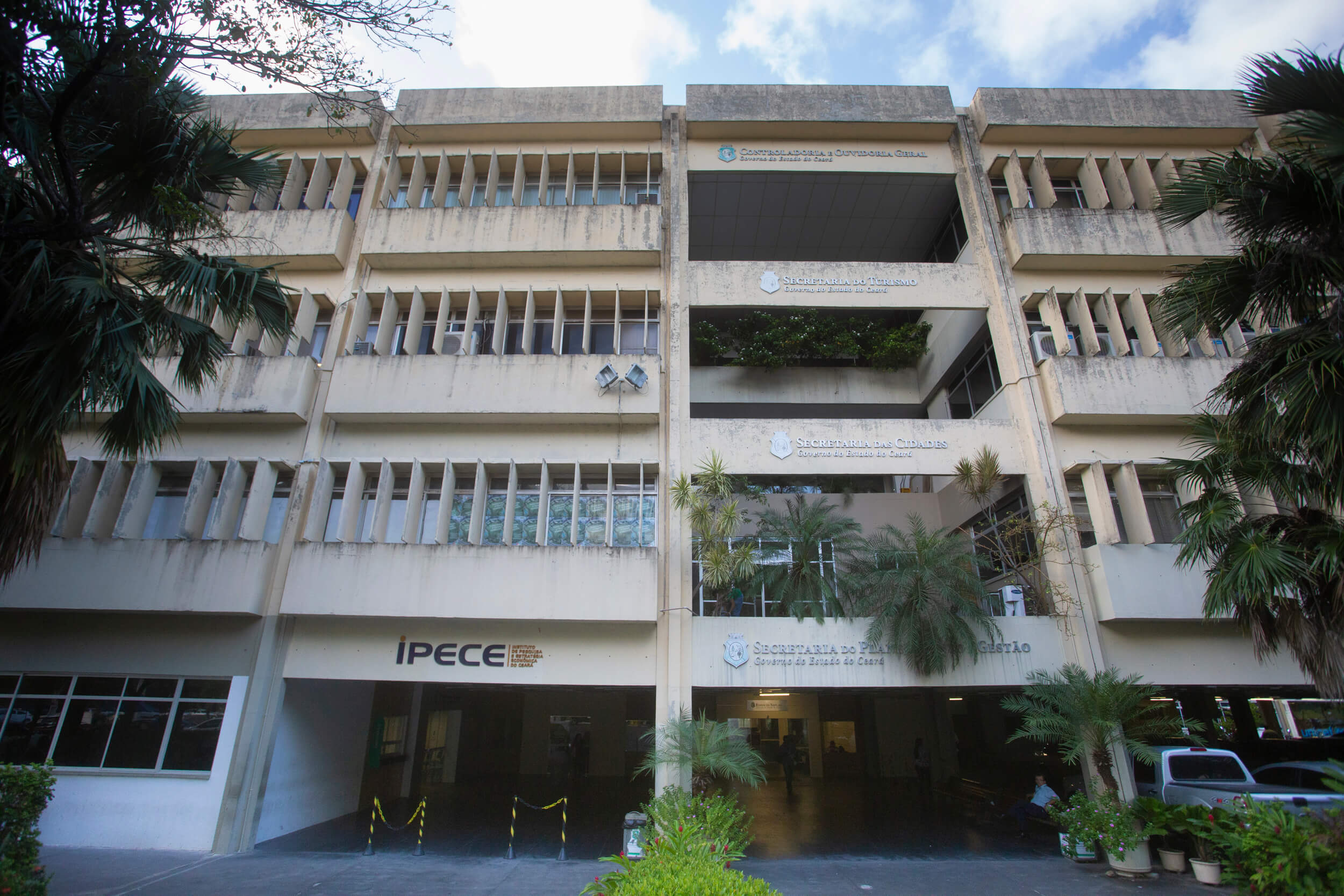 Imagem - Concurso IPECE: banca contratada; veja etapas e provas do novo edital!