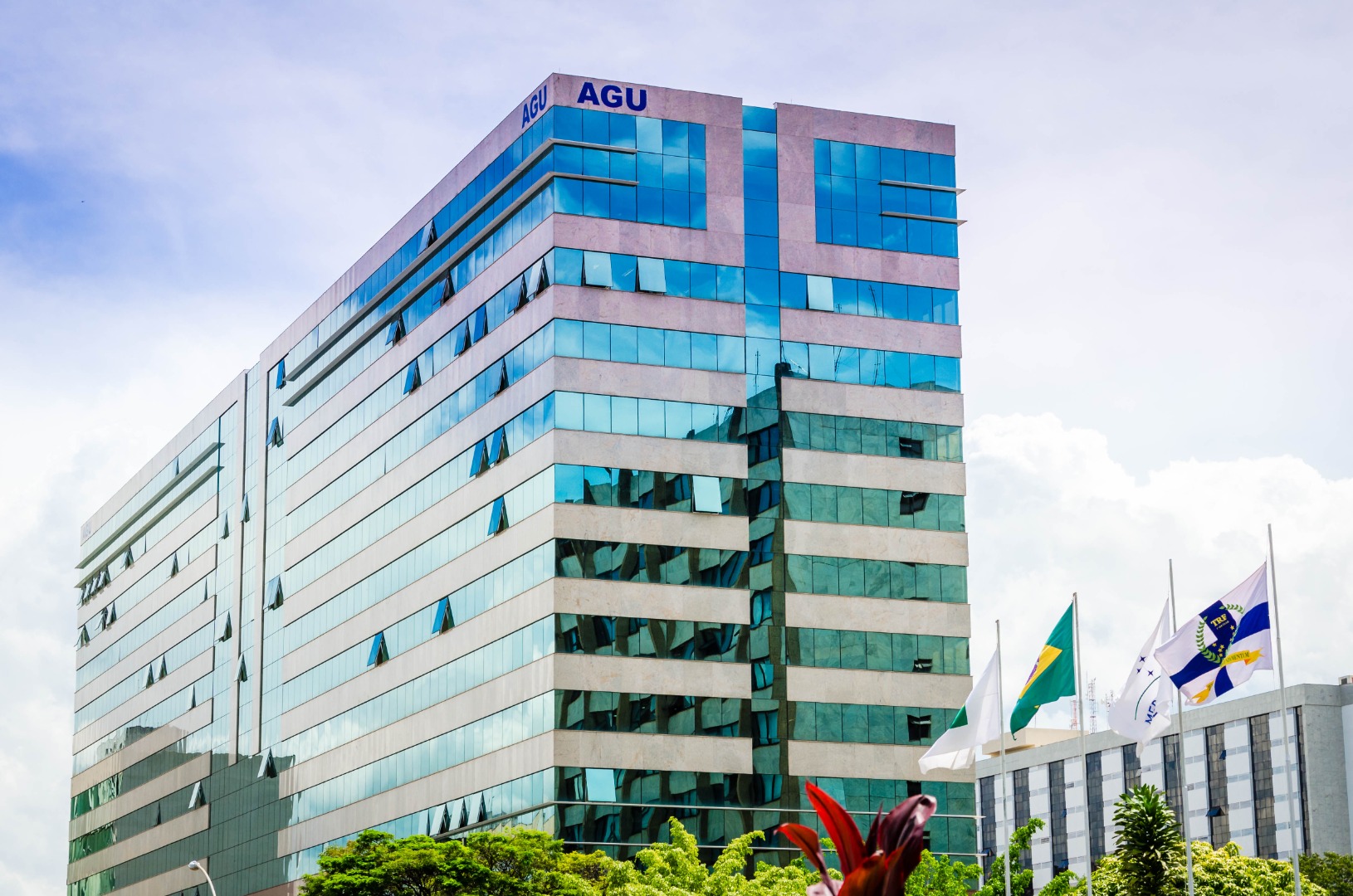 Imagem - Concurso AGU: publicada nomeação de 237 aprovados no CNU 2024; confira!