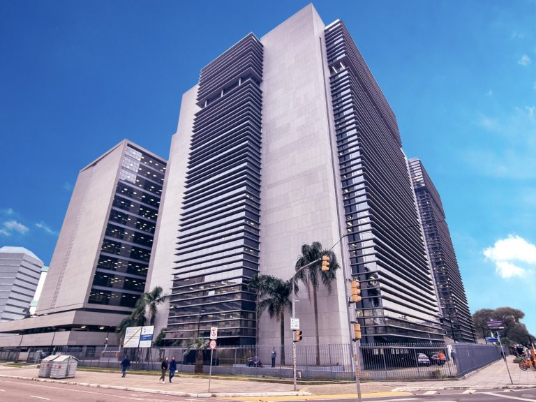 Imagem - Concurso TJ RS: cronograma preliminar divulgado; veja próximas datas