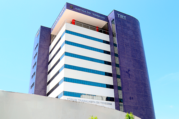 Imagem - Concurso TRT 22(PI): documento prevê cargos e especialidades de novo edital