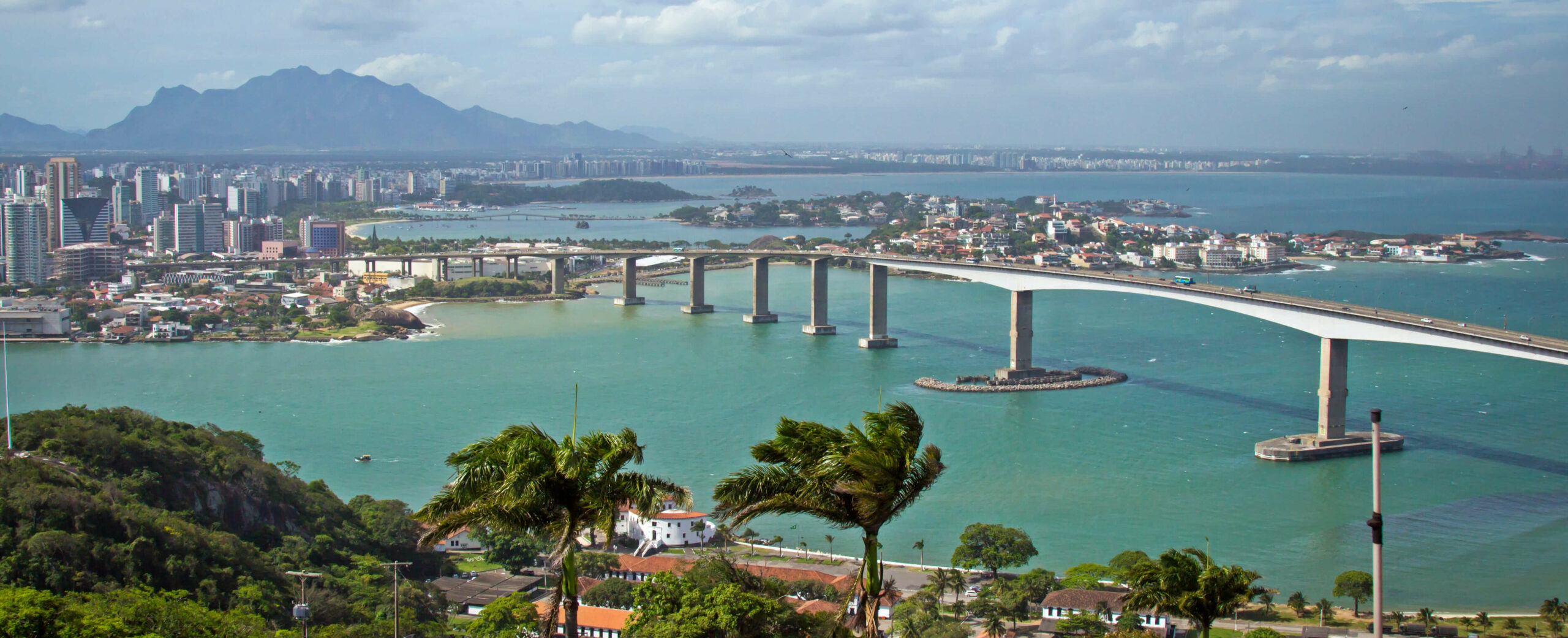 Imagem - Edital Prefeitura de Vitória (ES) publicado: 32 vagas + CR; até R$ 7,5 mil!