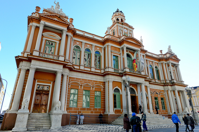 Imagem - Concurso PGM Porto Alegre: últimos dias para se inscrever; 20 vagas!