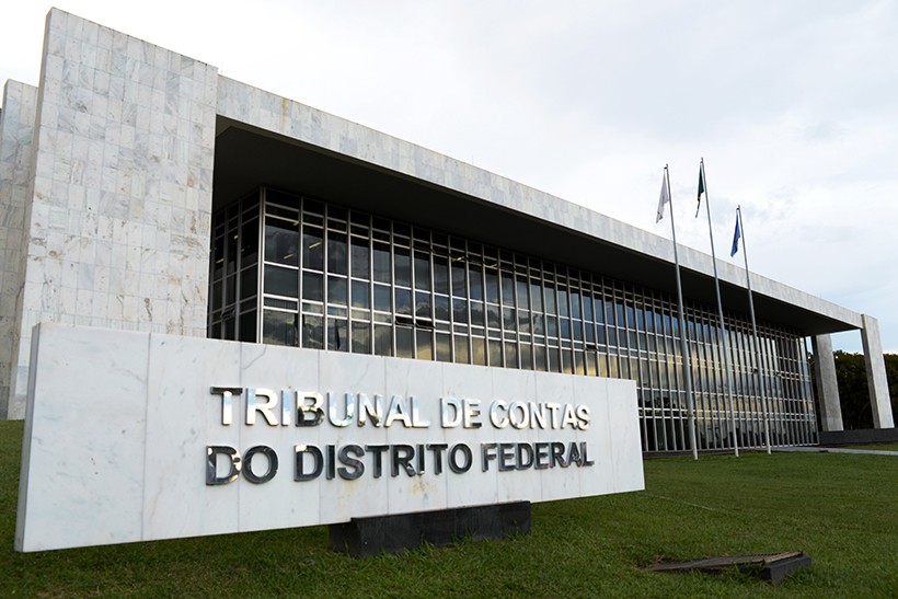 Imagem - Concurso TCDF: inscrições abertas até 17/09; inicial de R$ 14,9 mil!