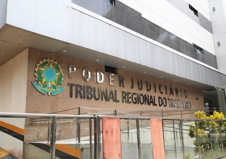 Imagem - Edital concurso TRT 8 publicado: Analista e Técnico; até R$ 16 mil!