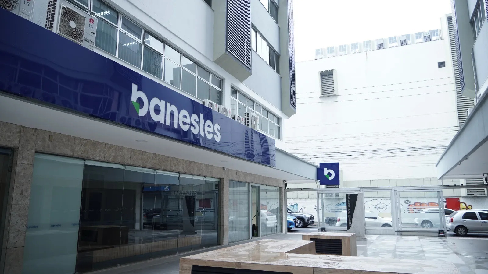 Imagem - Concurso Banestes: inscrições abertas para 936 vagas; até R$ 5,6 mil