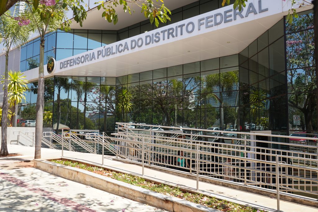 Imagem - Edital concurso DPDF publicado: 7 vagas + 700 CR; inicial de R$ 11,5 mil